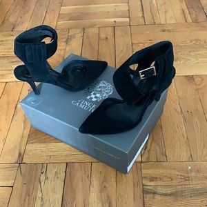 Vince Camuto, Suede Black Heels, Size 6
